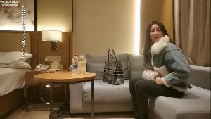 ❤️文轩探花 前凸后翘风骚女36D情趣内衣满口淫语纯纯骚鸡听译字幕❤️