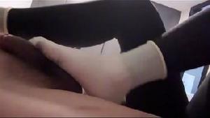 ❤️性感班主任去学生家里辅导作业，没想到被孩子爸爸拉到床上爆操无套内射！❤️