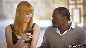 ❤️安妮支走朋友迫不及待的邀请刚认识的黑人来房间❤️