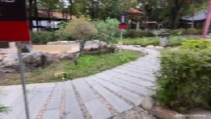 户外温泉 全裸跟其他客人一起泡温泉(2)